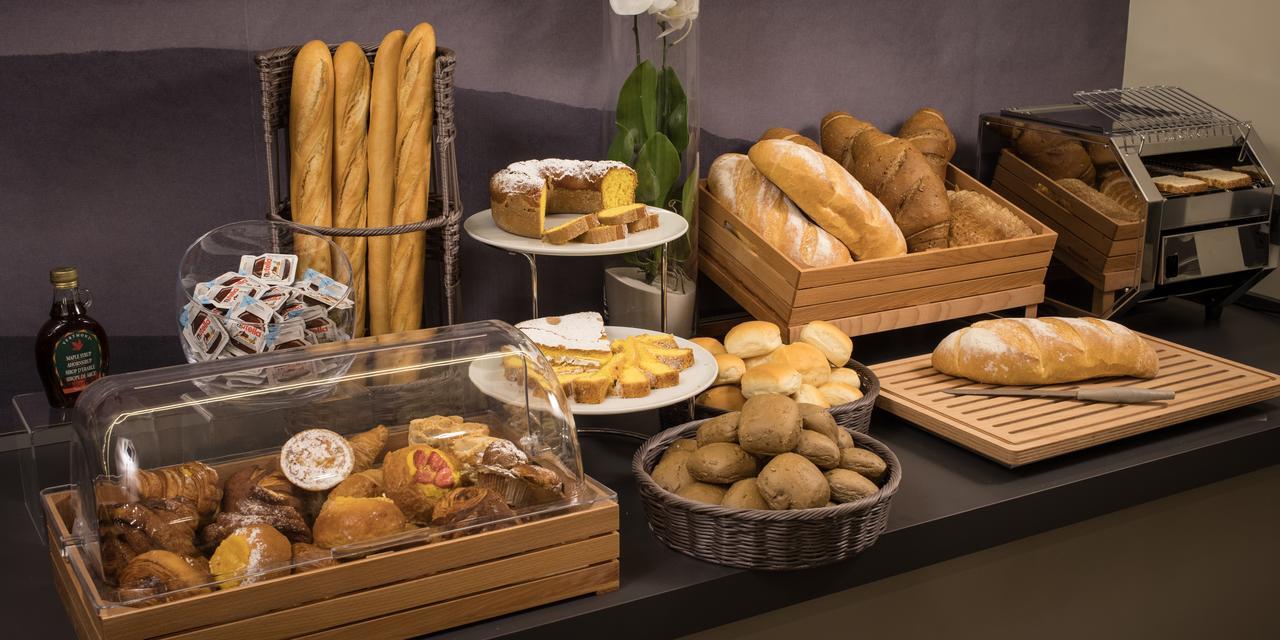 Hotel The Cube Fidenza Ngoại thất bức ảnh