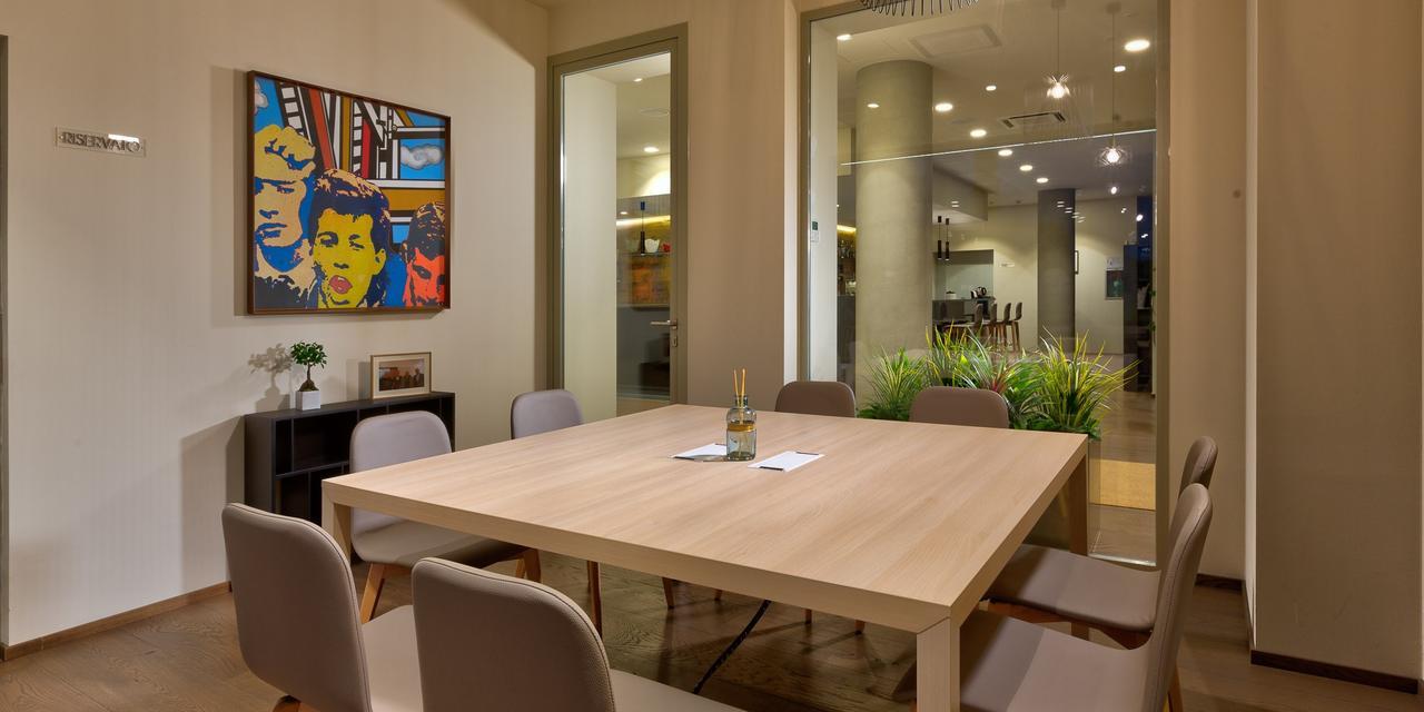 Hotel The Cube Fidenza Ngoại thất bức ảnh