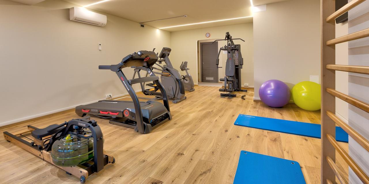 Hotel The Cube Fidenza Ngoại thất bức ảnh